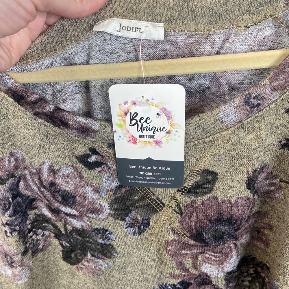 NWT Jodifl April Floral Sweater Tunic- Size 3XL - Picture 4 of 12